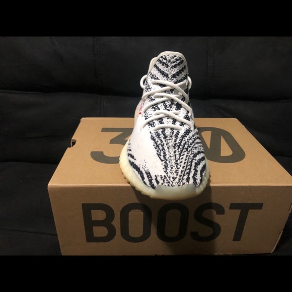 Authentic adidas Yeezy Boost 350 V2 ‘Zebra’ 2017 - Picture 4 of 14